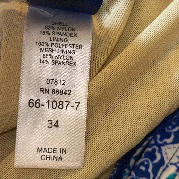 SUITSUITS FOR ALL Plus Size 34 Swimwear 1 Piece Padded Cups Adjust Straps NEW - Picture 4 of 9